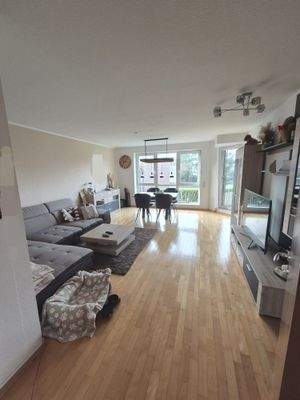 Wohn - und Essbereich.jpg