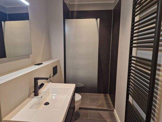 Gäste Duschbad-inkl. Waschmaschinenanschluss