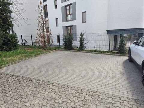 Frankfurt am Main Garage, Frankfurt am Main Stellplatz