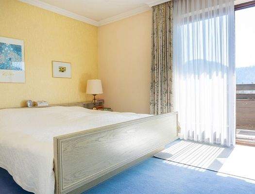 HP5-Einfamilienhaus-Ebenau-Schlafen