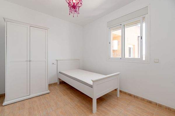 Eines von 3 Schlafzimmern