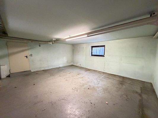 Garage Kellergeschoss