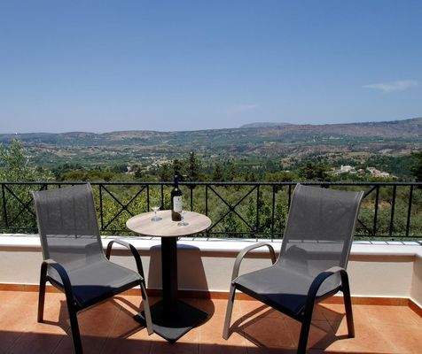 Kreta, Filippos: Villa mit Pool und atemberaubendem Blick zu verkaufen