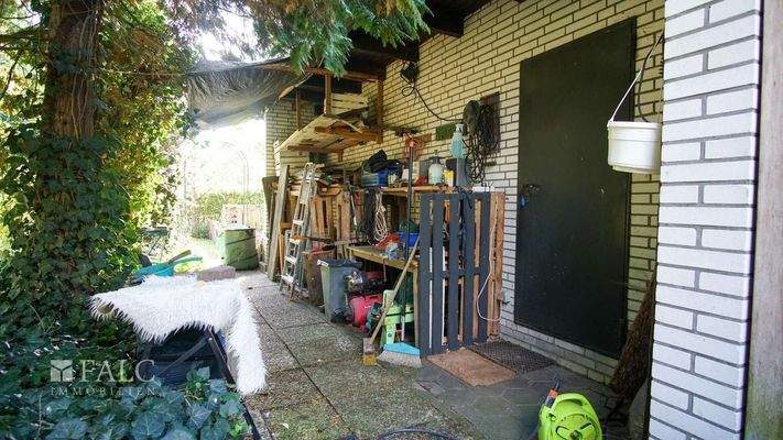 Zugang Werkstatt + Garage