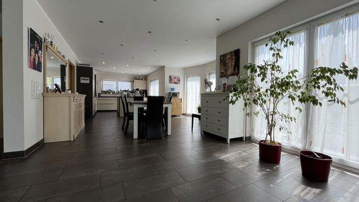 Essen Richtung Küche