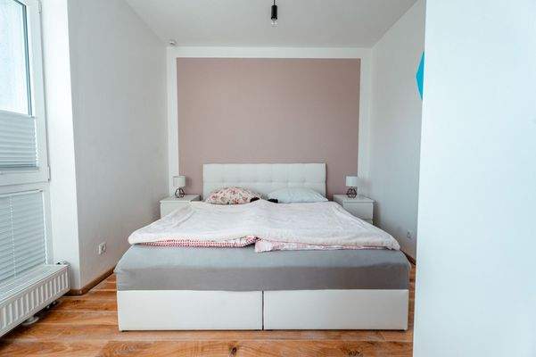 Schlafzimmer im 3- Parteienhaus