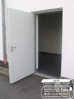 Tür zum Lager+Nebenraum