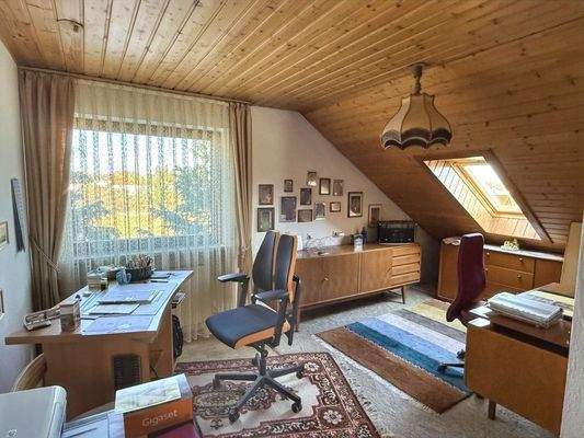 (Küchen- und Ess-)Zimmer im DG-ELW möglich