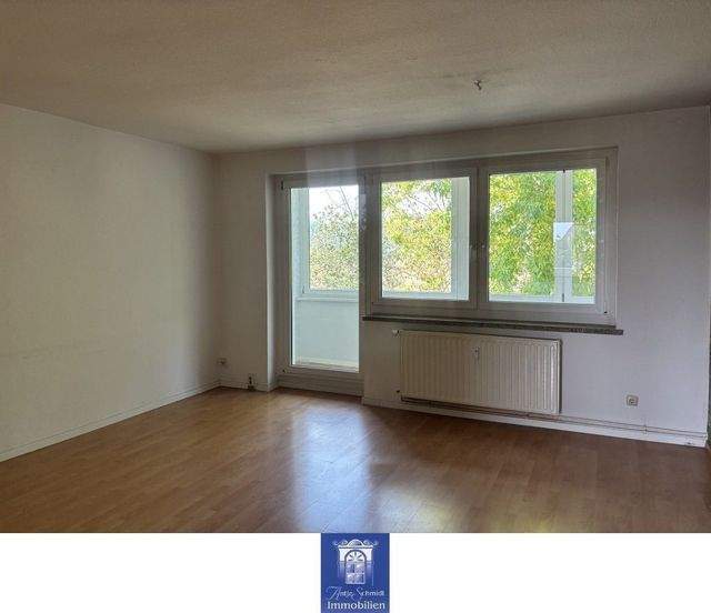 Wohnung mit Wohlfühlcharakter! Loggia mit Blick ins Grüne! - Foto 1