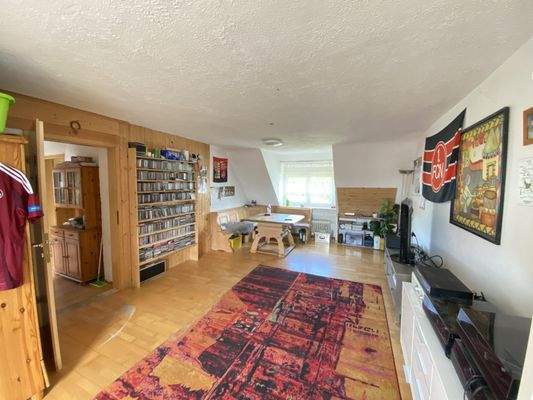 Wohnzimmer im Dachgeschoss