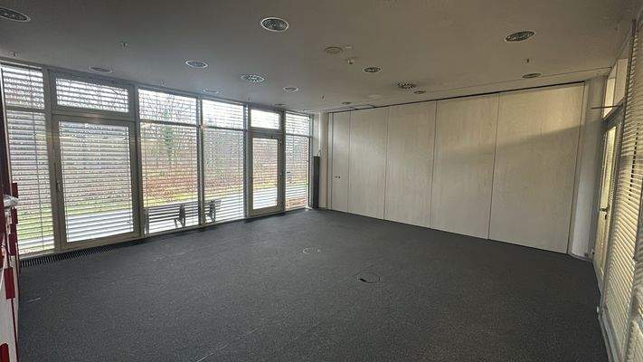 WhatsApp Image 2024-12-19 at 11.49.02.jpeg