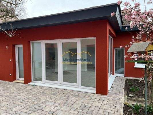 2,5 Zi.-Whg. im Nebengebäude