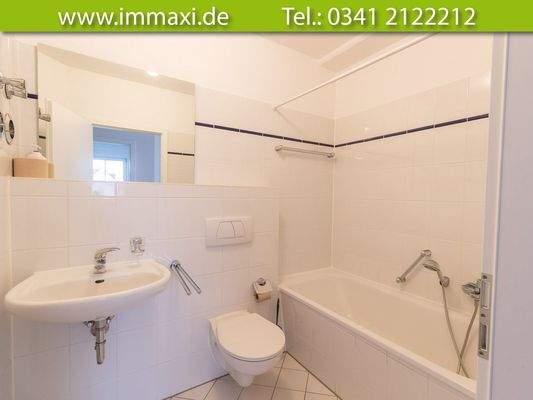 Am-Krähenfeld-2-Badezimmer