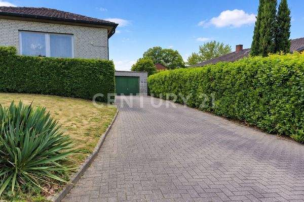 Viel Platz zum Ankommen – hier stehen Ihre Autos sicher