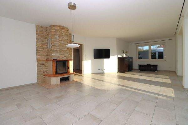  Wohnzimmer Erdgeschosss