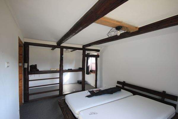 Schlafzimmer rechte Wohnung