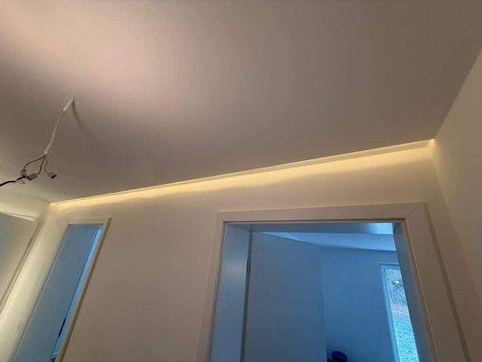 LED im Flur.JPG