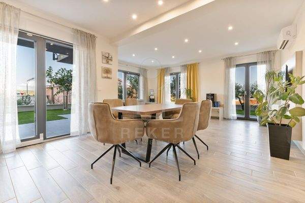 Komplett möbliert und sofort bewohnbar