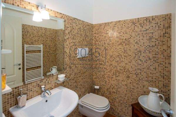 Exklusives Villenanwesen mit Seeblick in Garda - Gardasee