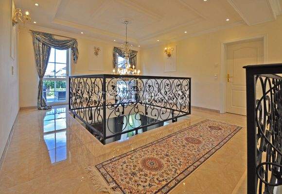 Flur im zweiten Stock