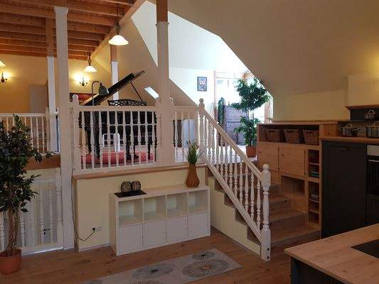 Blick von Küche in Galerie DG