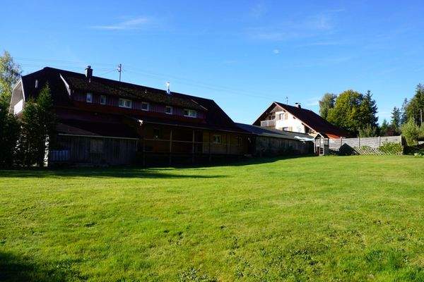 Grundstück Haus Rückseite