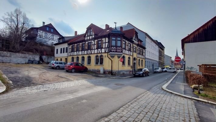 Straßenansicht