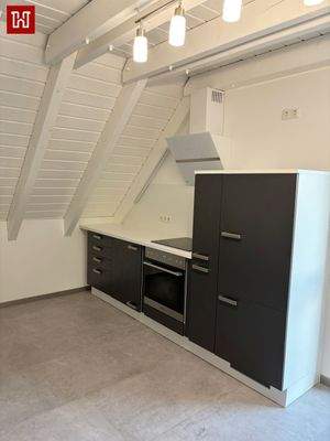 .. mit Einbauküche !