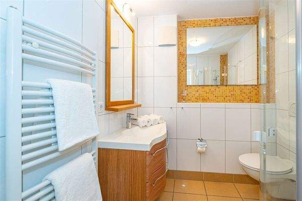 Badezimmer mit Fußbodenheizung