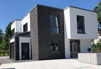 Strassenansicht links