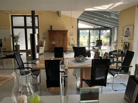 Wohnzimmer und Wintergarten