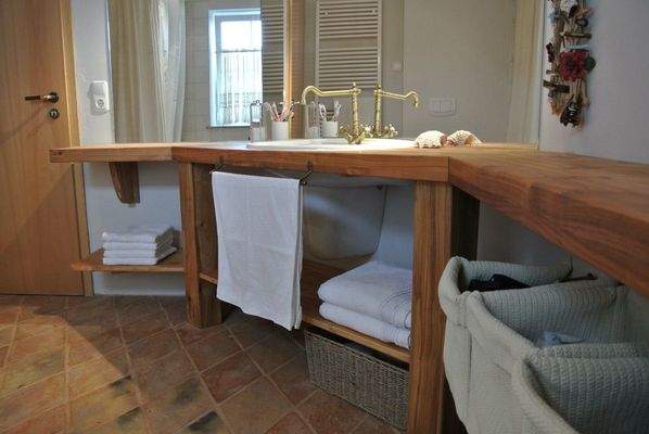 Ansicht 01 Detail Badezimmer DG