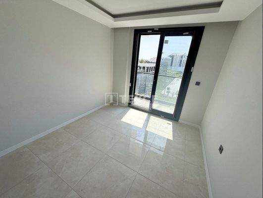 New Apartments with Shared Pool near the Beach in Kuşadası