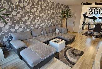 Titelbild, Ansicht ins Wohnzimmer