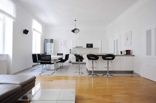 Wohnzimmer / living room