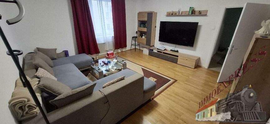 20251205_095939_resized