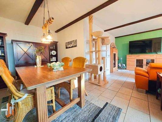 Wohnzimmer/ Essbereich