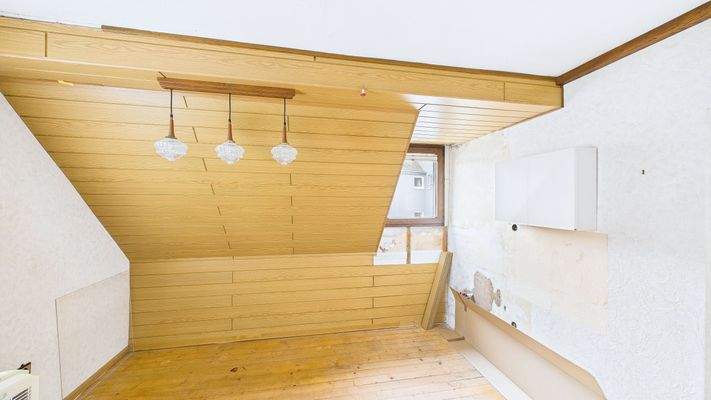 CAM01984G0-PR0513-STILL011