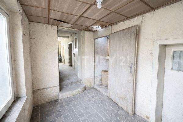 Raum Erdgeschoss Windfang - Flur