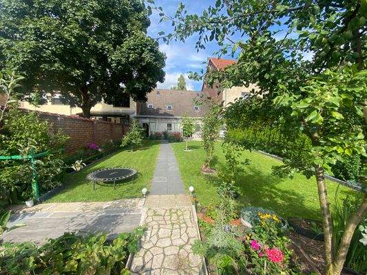 Wunderschöner Sommergarten