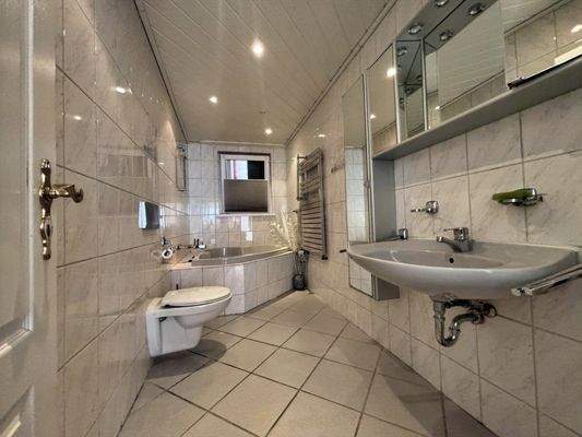 Badezimmer Erdgeschoss