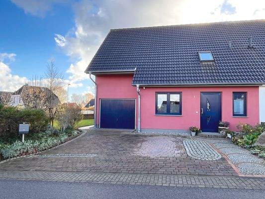 Außenansicht Eingang