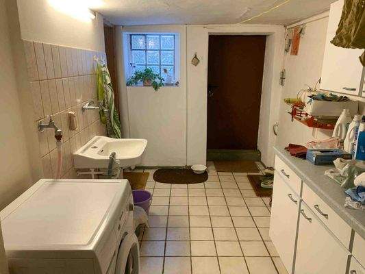 9102KC-25 Hauswirtschaftsraum