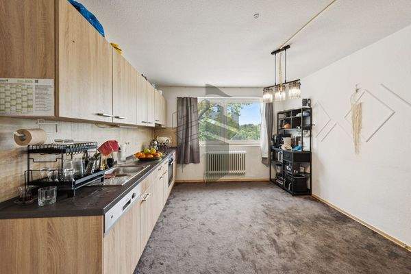 Küche EG-Wohnung (rechts)