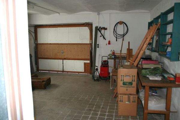 Garage 2 - Zufahrt von Osten - Kellergeschoss