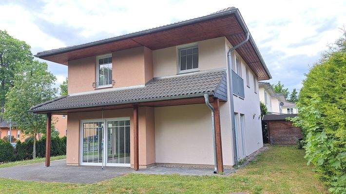 Haus Südseite Terrasse