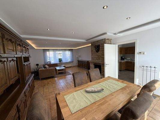 Ansicht 2 Wohn- und Esszimmer