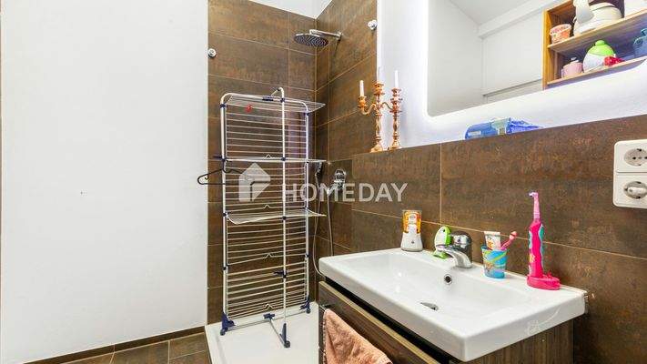 Remise W2 1. OG Badezimmer 2 2