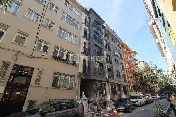 Apartments in Beyoğlu Istanbul Only 500 Meters from the Bosphorus