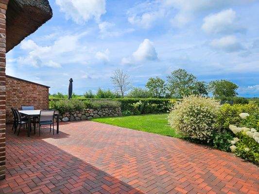 Süd-Westterrasse - blickgeschützt